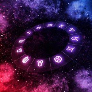 horoscope wheel